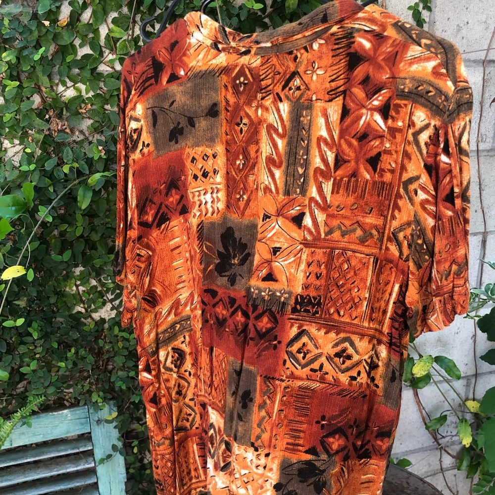 Notations Rust and Brown Patterned Button-Up Top - Picture 5 of 6